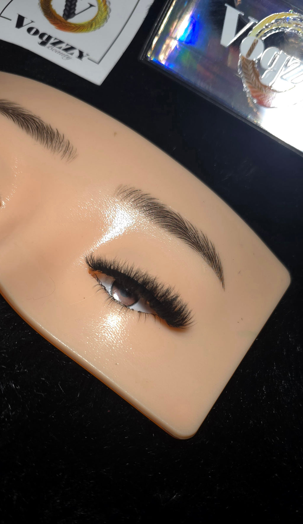 Vogzzy Lash Top & Bottom Set
