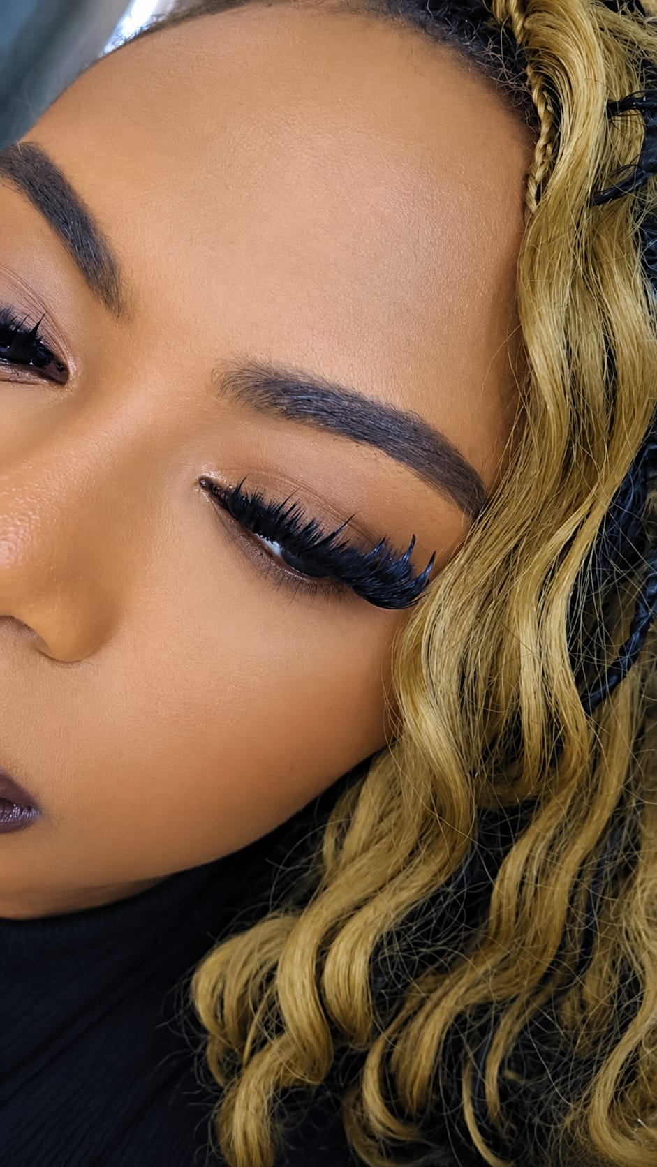 Vogzzy Premium Pre-Spiked Cluster Lashes — Slim