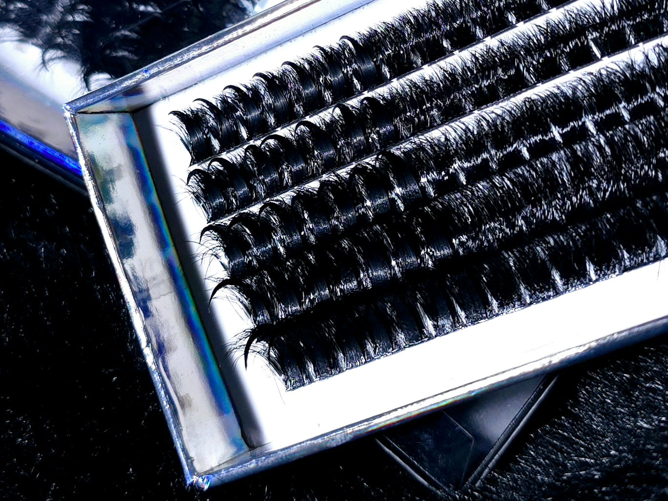 Vogzzy Lash Premium Pre-Spiked Cluster Lashes