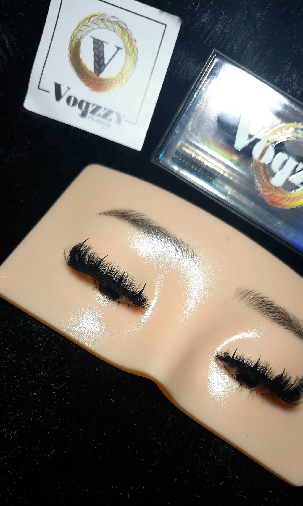 Vogzzy Lash Top & Bottom Set